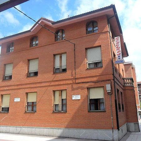 Pension Zeus Barakaldo Esterno foto