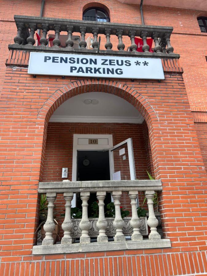 Pension Zeus Barakaldo Esterno foto
