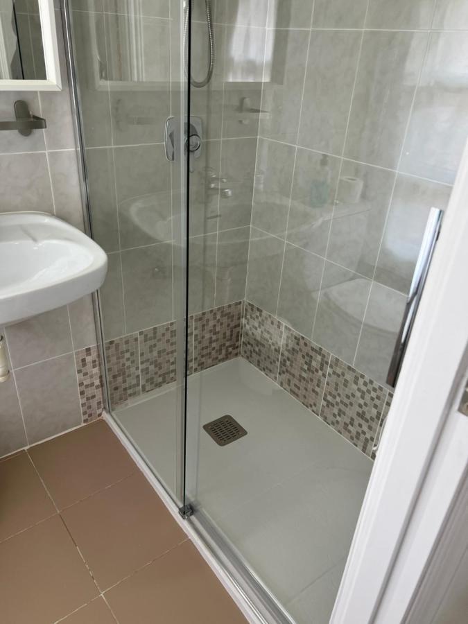 Pension Zeus Barakaldo Esterno foto