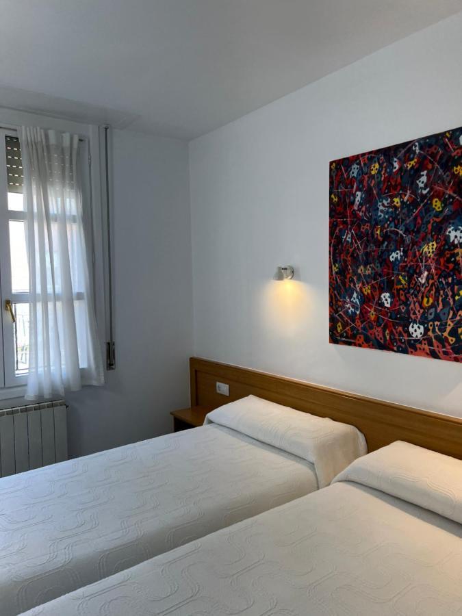 Pension Zeus Barakaldo Esterno foto