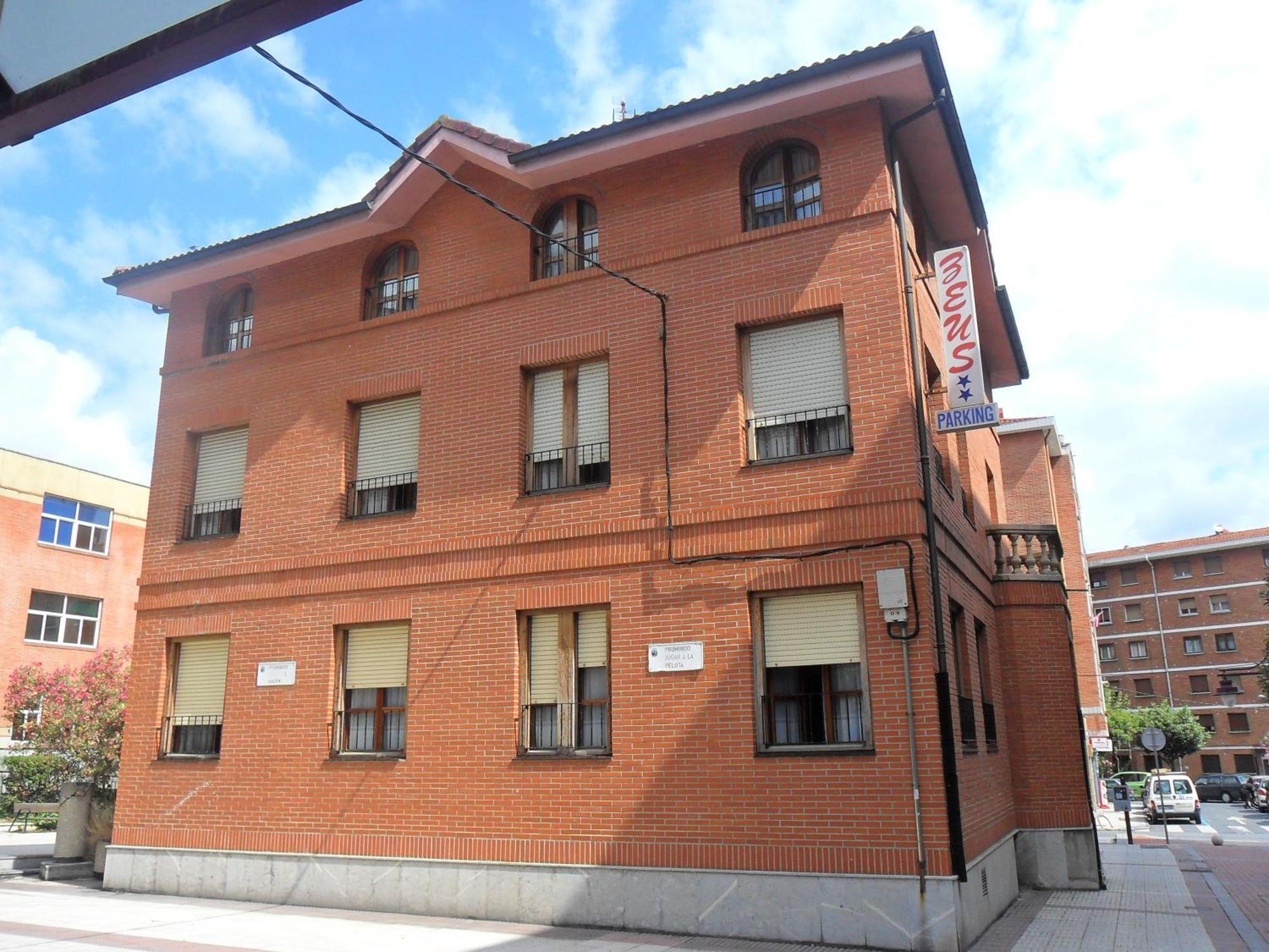 Pension Zeus Barakaldo Esterno foto