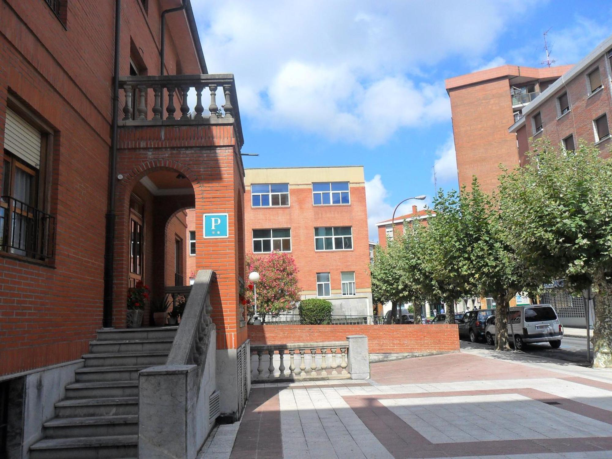 Pension Zeus Barakaldo Esterno foto