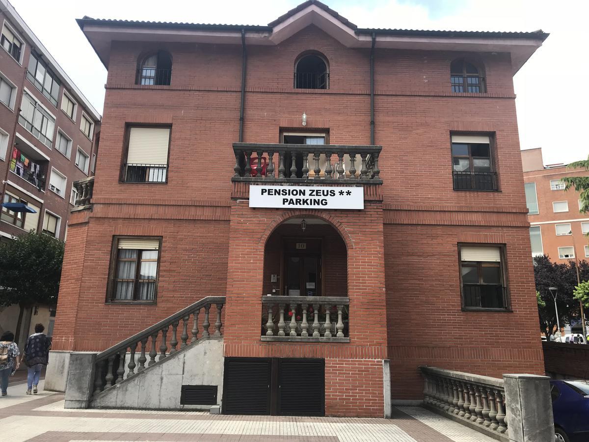 Pension Zeus Barakaldo Esterno foto