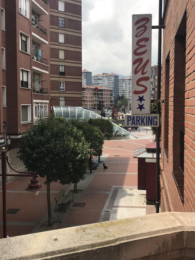 Pension Zeus Barakaldo Esterno foto